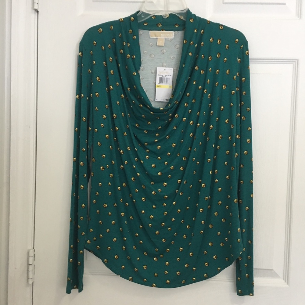 NWT Top for fall and spring